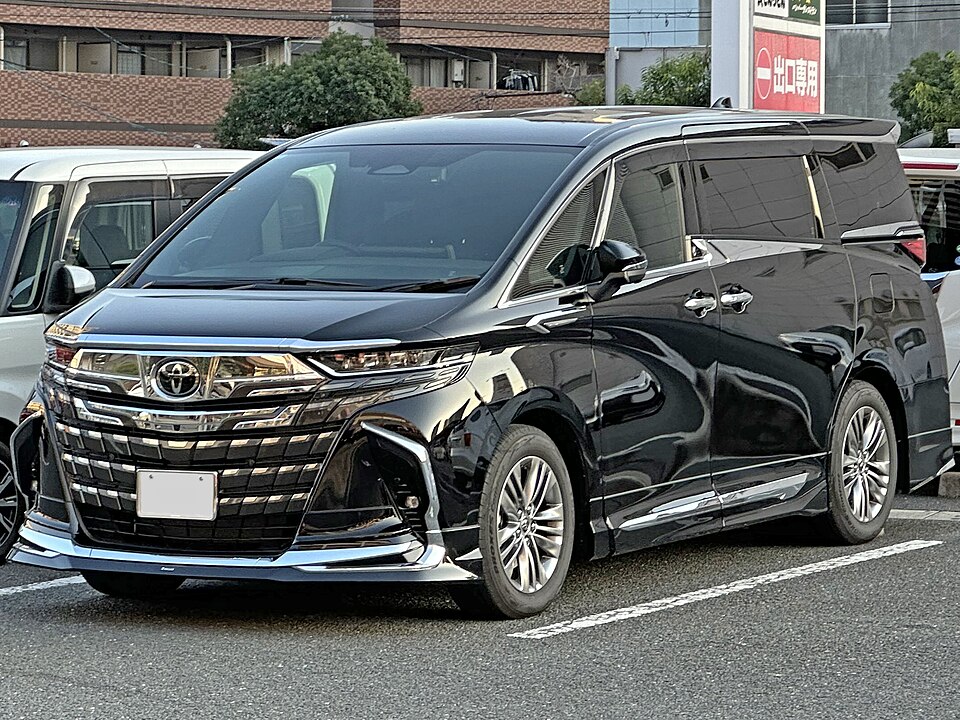トヨタ アルファード 4代目 の正面写真