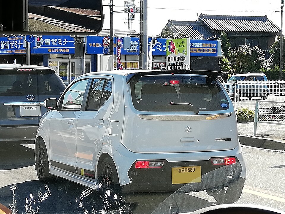 スズキ アルト 8代目 ワークス の外観写真