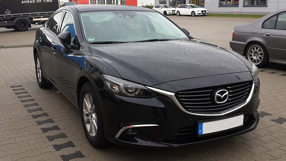 マツダ アテンザ／MAZDA6 3代目 の正面写真