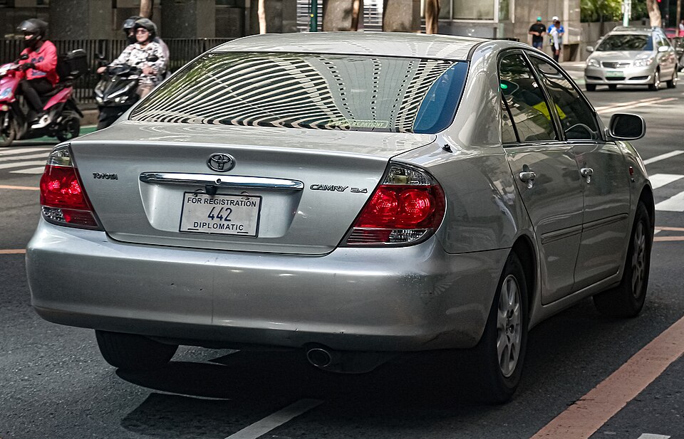 トヨタ カムリ 8代目 の外観写真