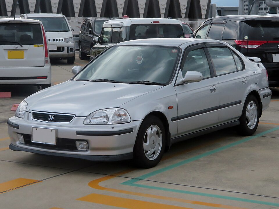 ホンダ シビック 6代目 標準 の写真