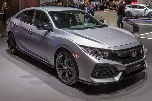 シビック 10代目 の顔