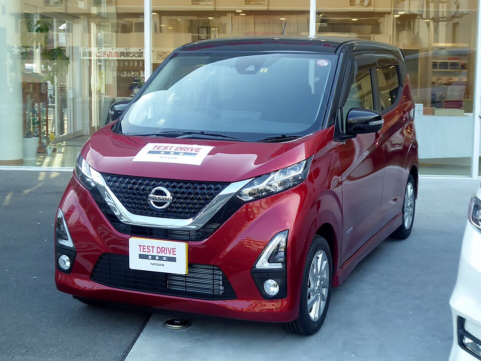 日産 デイズ