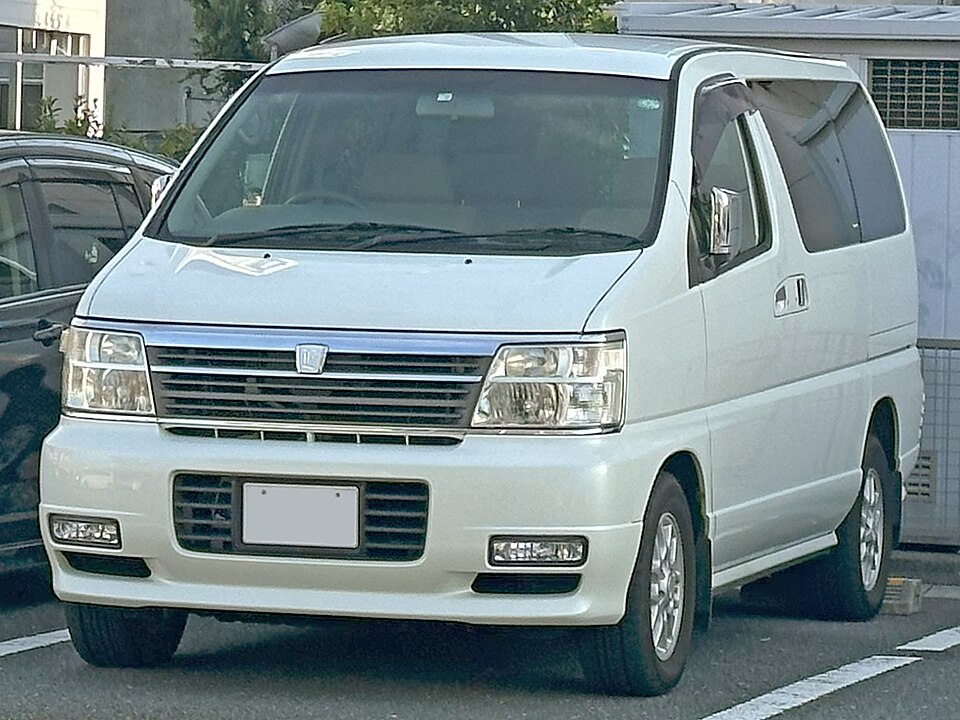 日産 エルグランド 初代 標準 の写真