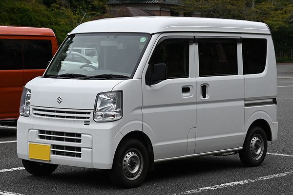 エブリイ 6代目