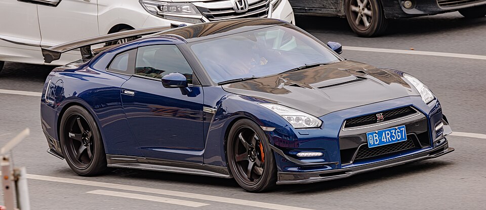 日産 GT-R R35 の外観写真