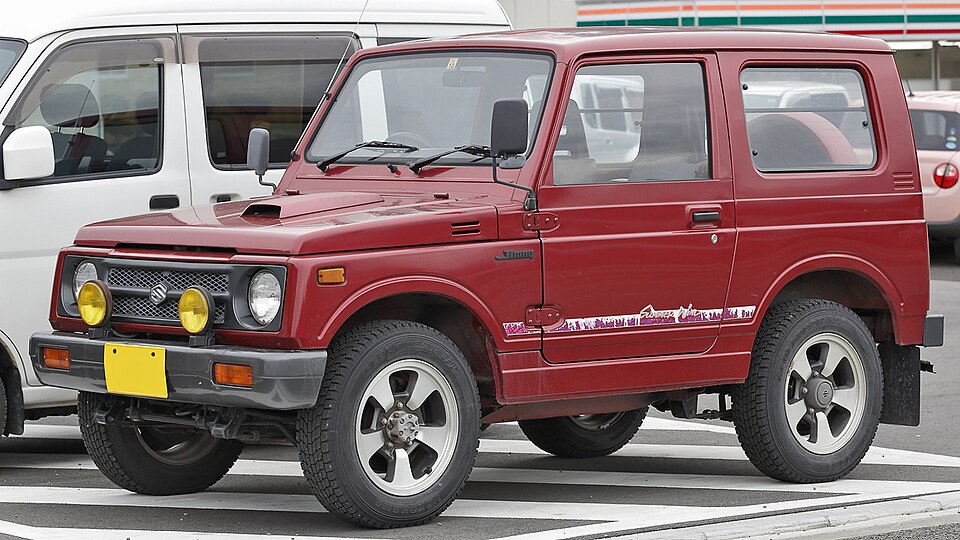 スズキ ジムニー JA11系 通期 の写真