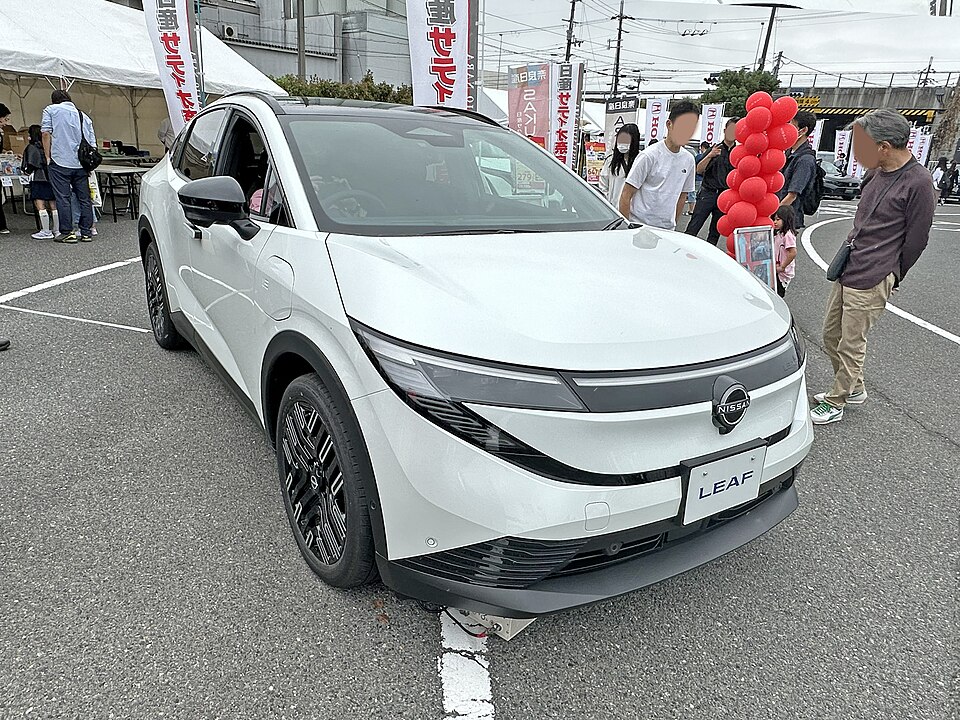 日産 リーフ 3代目 の外観写真