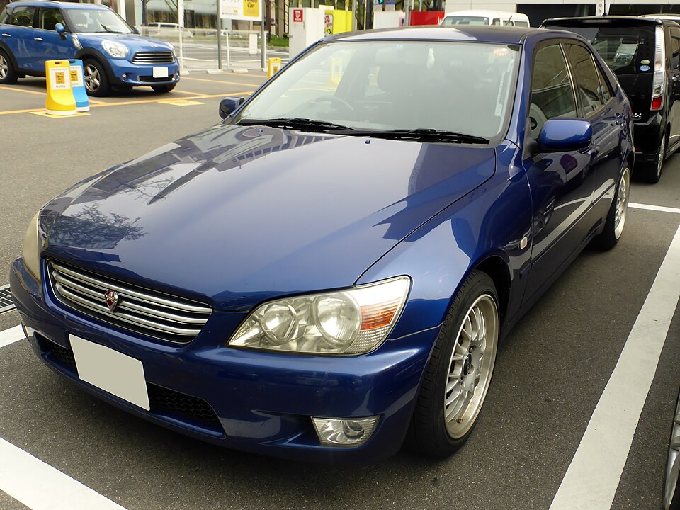レクサス IS 初代 (XE10) 通期 の写真