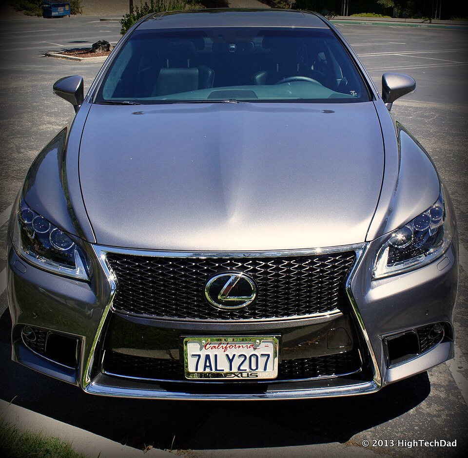 レクサス LS 4代目 (XF40) の正面写真