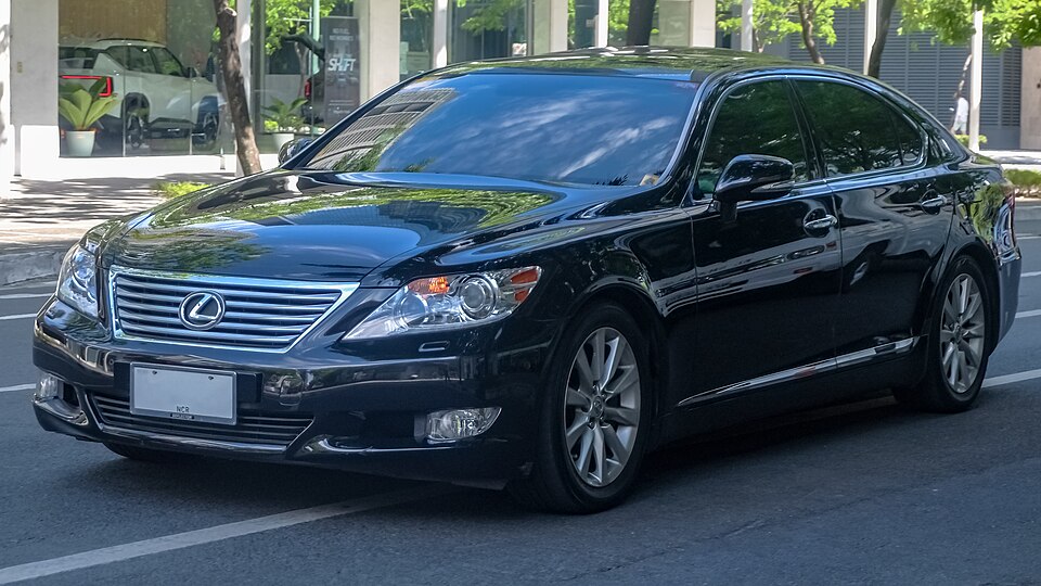レクサス LS 4代目 (XF40) 通期 の写真