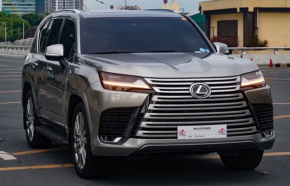 レクサス LX 2代目 (J310) の外観写真
