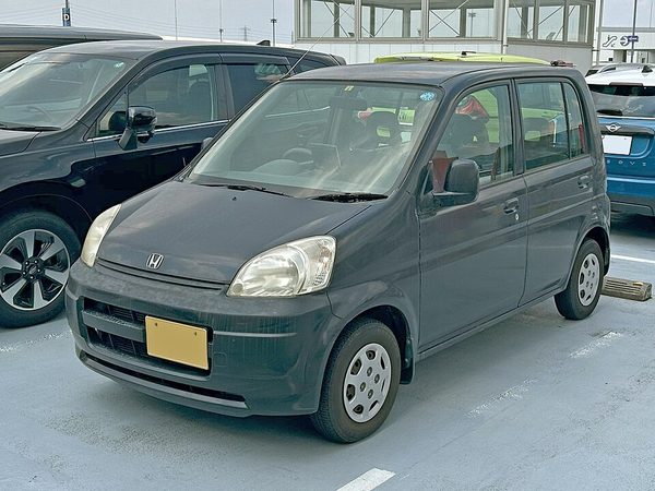 ライフ 3代目 の正面写真