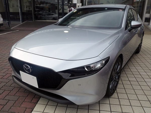 マツダ アクセラ／MAZDA3