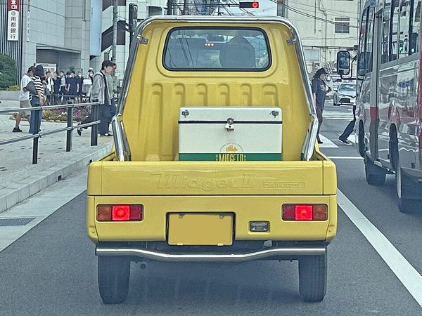 ミゼットII 初代 の後方写真