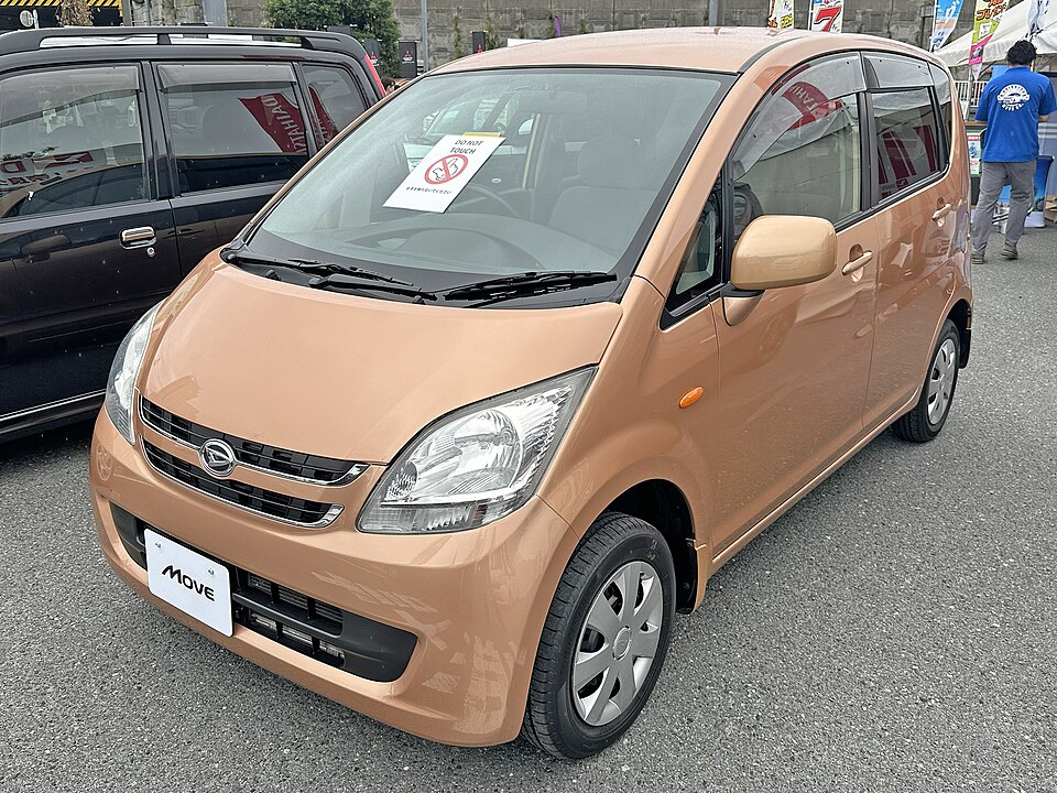 ムーヴ 4代目 標準 の顔