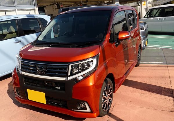 ムーヴ 6代目 カスタム の顔