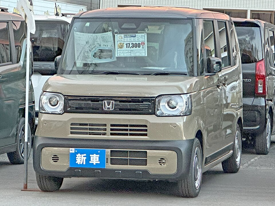 ホンダ N-BOX 3代目 JOY の外観写真