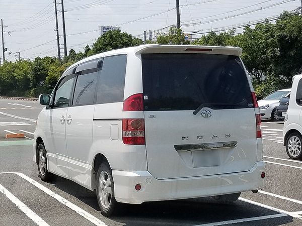 ノア 初代 の外観写真