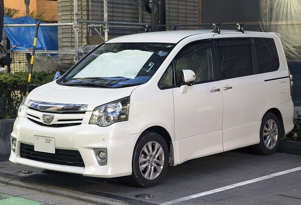 ノア 2代目 Si の顔