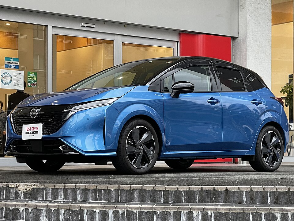 日産 ノート オーラ