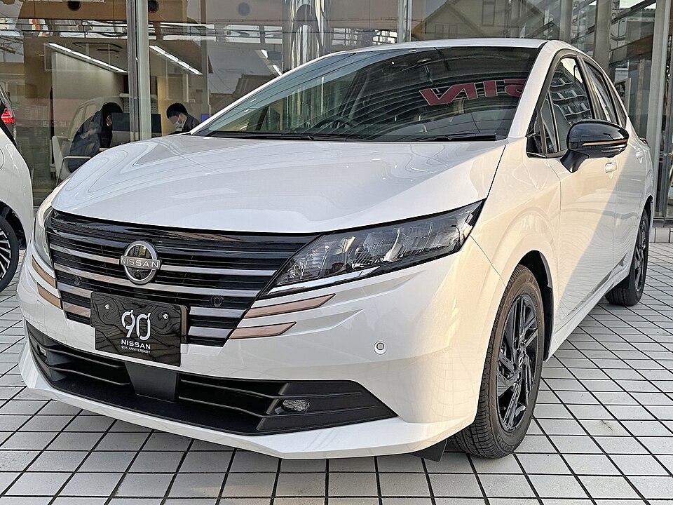 日産 ノート 3代目 後期 の外観写真