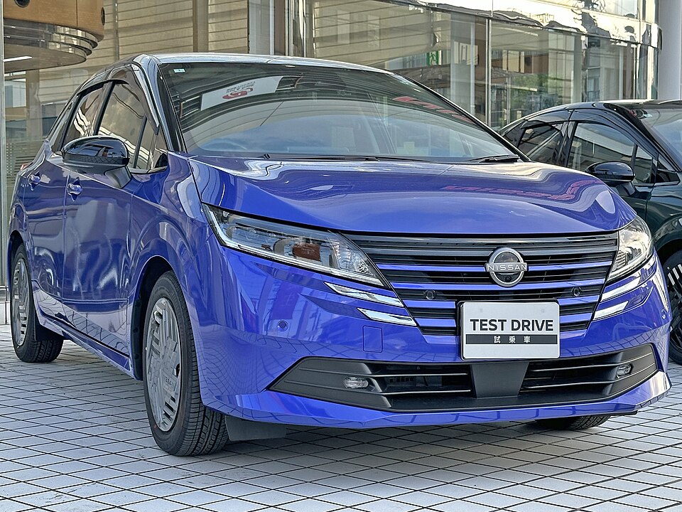 日産 ノート 3代目 後期 の外観写真