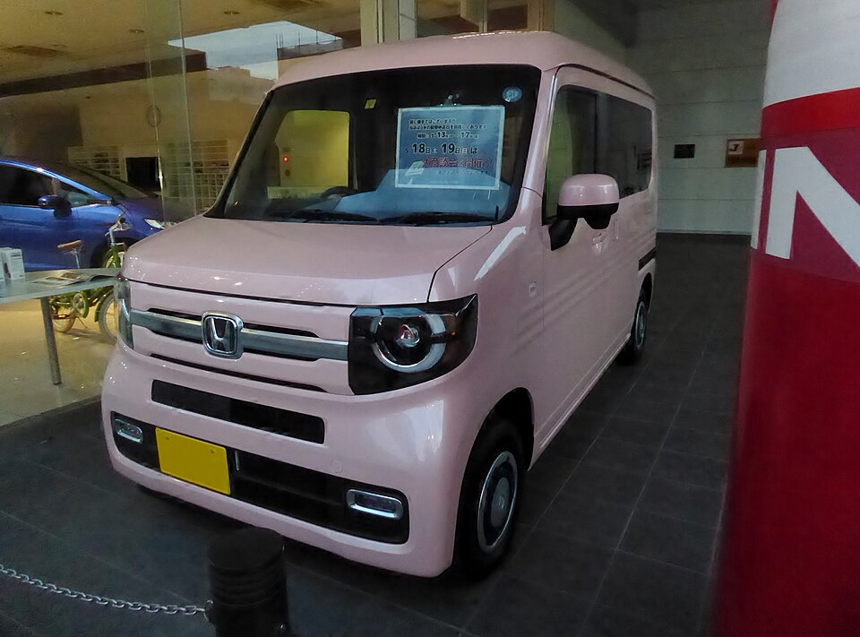 ホンダ N-VAN 初代 の外観写真