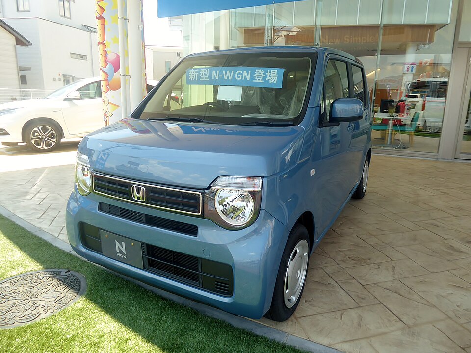 ホンダ N-WGN 2代目 の正面写真