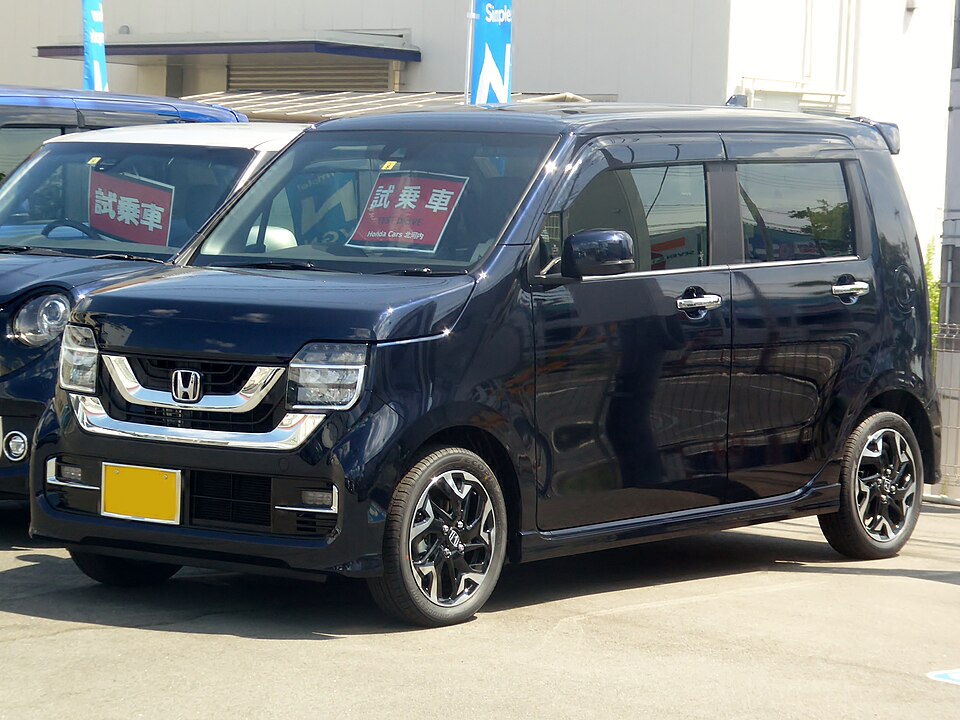 ホンダ N-WGN 2代目 の正面写真