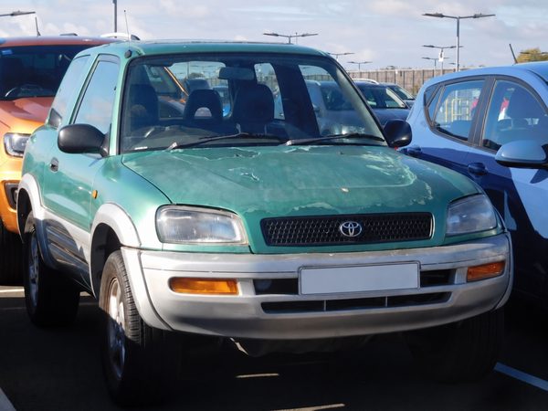 RAV4 初代 の外観写真
