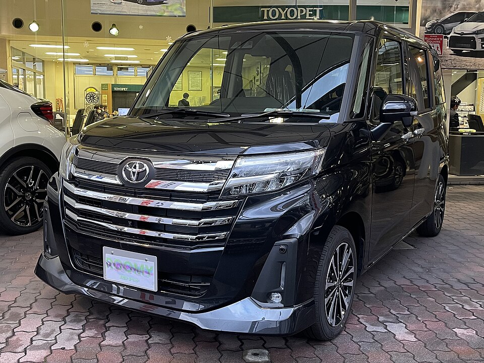 トヨタ ルーミー 初代 前期 の写真