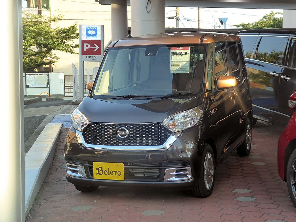 ルークス 2代目 標準 の顔