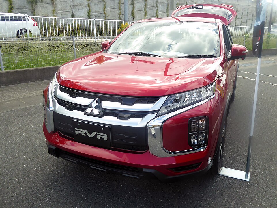 三菱 RVR 3代目 後期 の正面写真
