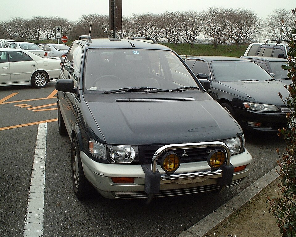 RVR 初代 通期 の顔