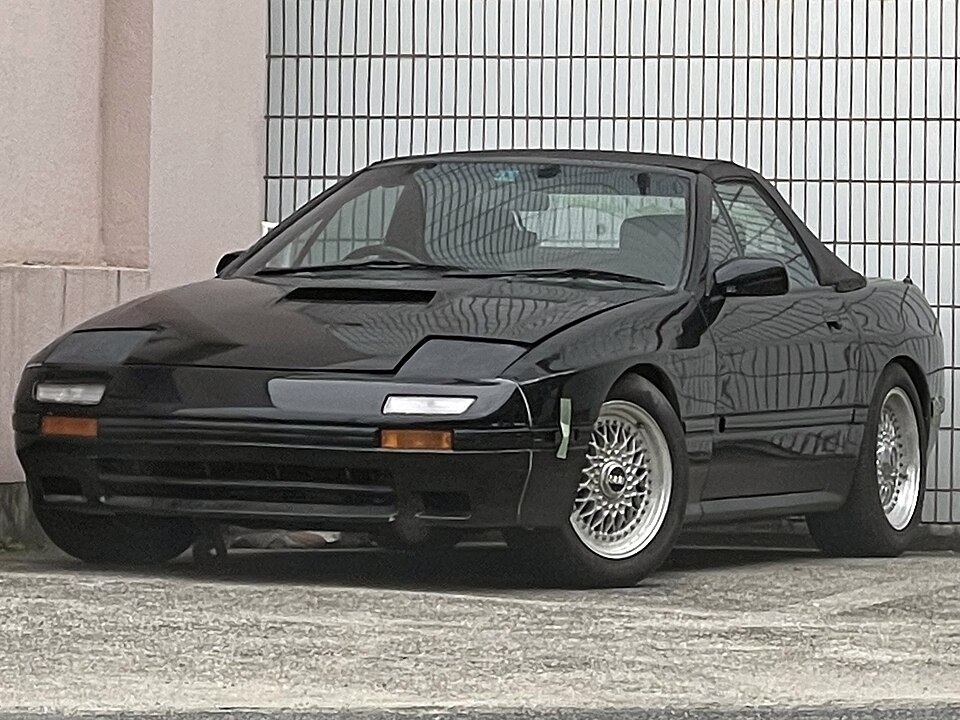 マツダ RX-7 2代目 の外観写真