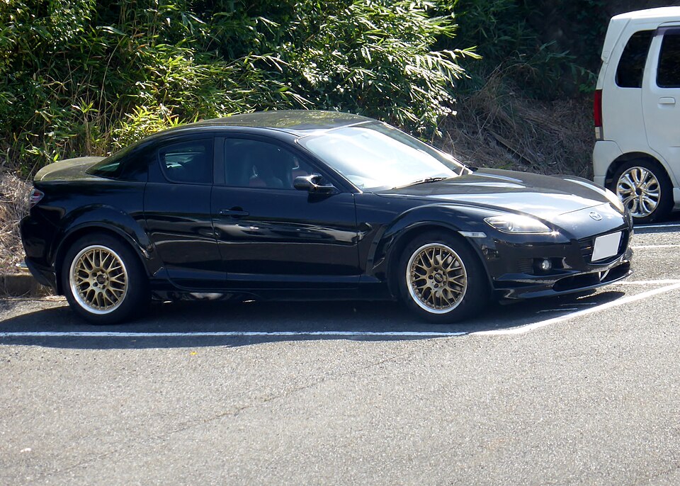 マツダ RX-8 初代 の外観写真