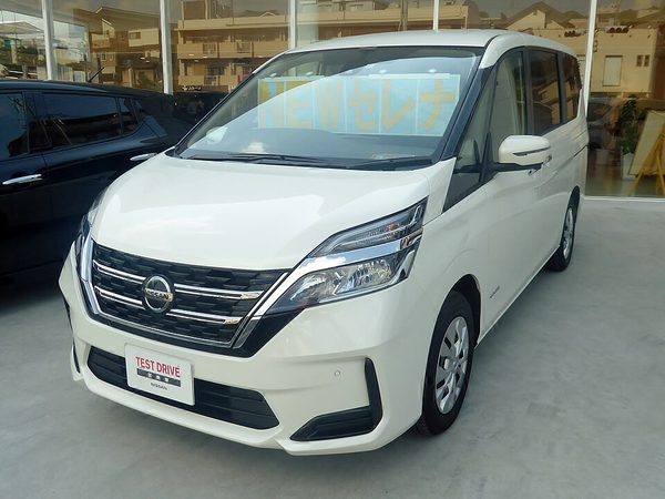 セレナ 5代目 後期 の顔