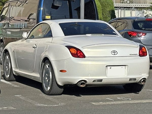 ソアラ 4代目 の後方写真