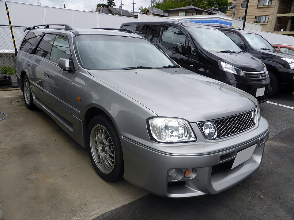 ステージア 初代 通期 の顔