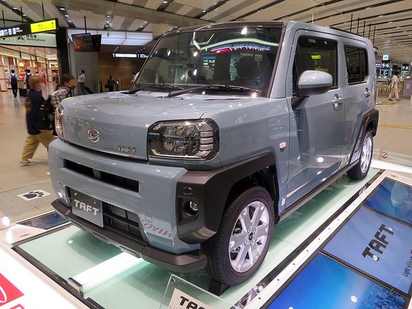 ダイハツ タフト