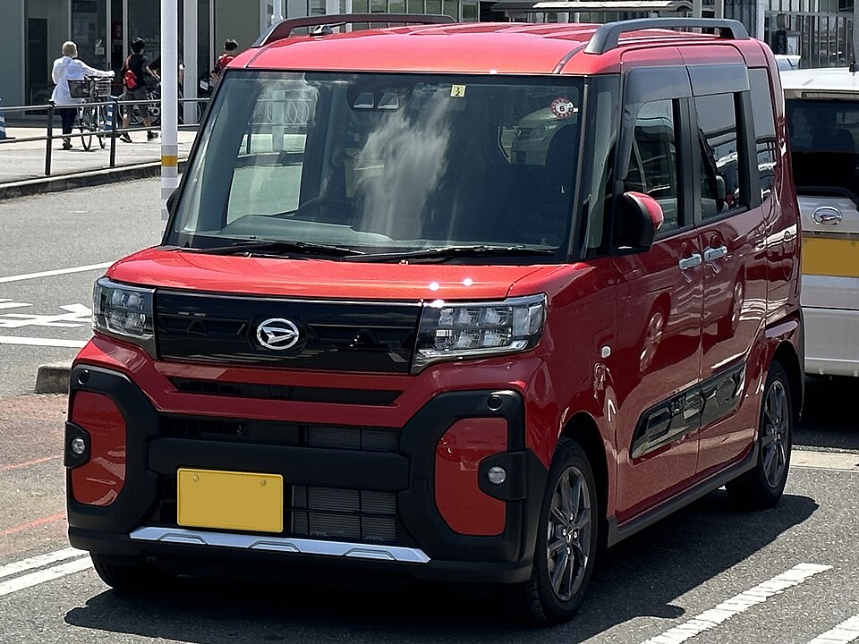 タント 4代目 標準 の顔