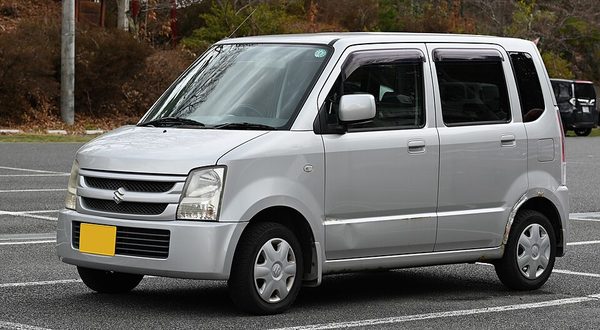 ワゴンR 3代目 後期 の斜め前写真