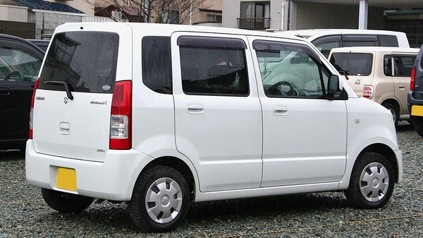 ワゴンR 3代目 前期 の後方写真