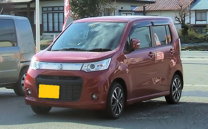 スズキ ワゴンR 5代目 スティングレー の外観写真