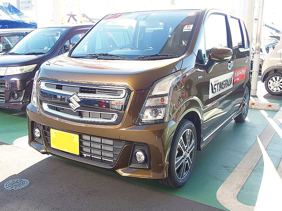 スズキ ワゴンR 6代目 スティングレー の外観写真
