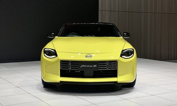 フェアレディZ 7代目 の顔